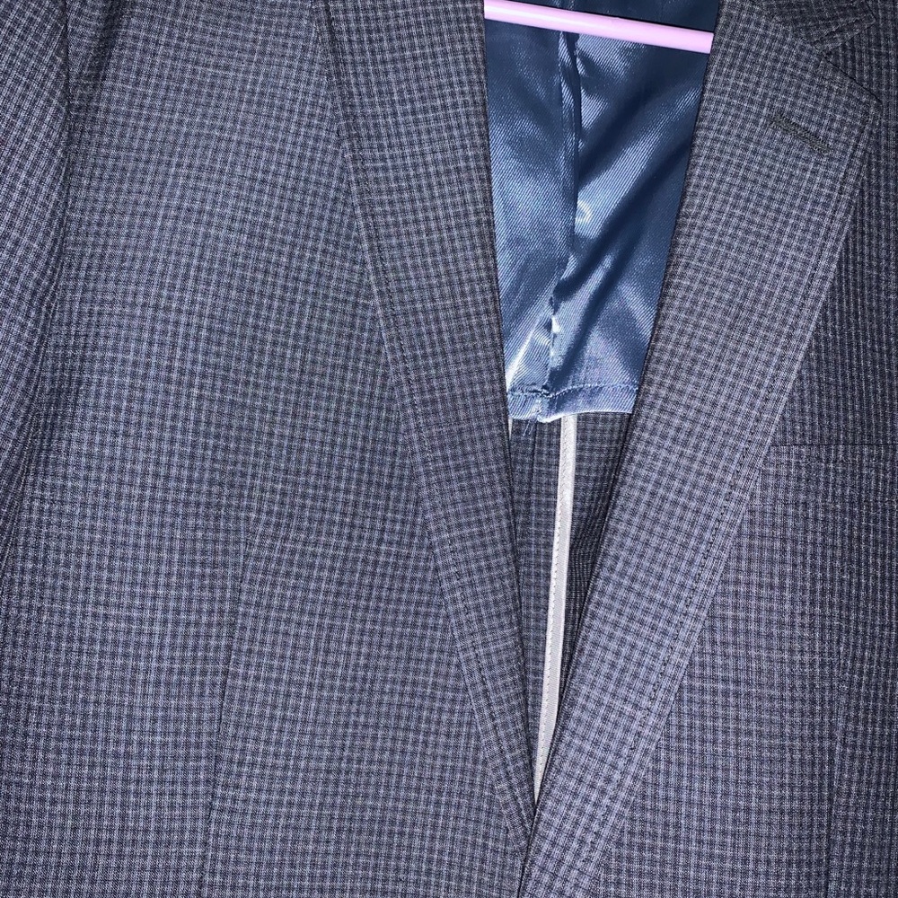 Dinner jacket - Picture 3 of 3